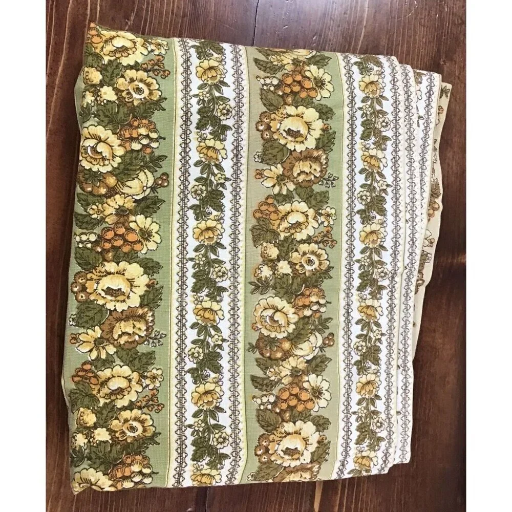 Vintage Mid Century Flower Material Lot